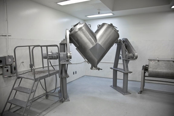 Small V-Blender: Able to handle the capacity of 300 kg of Raw Material for Blending (Density Dependent)